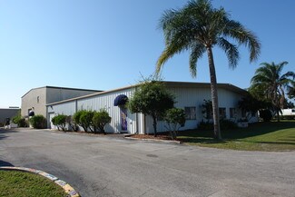 Plus de détails pour 2310 Whitfield Park Ave, Sarasota, FL - Industriel/Logistique à vendre