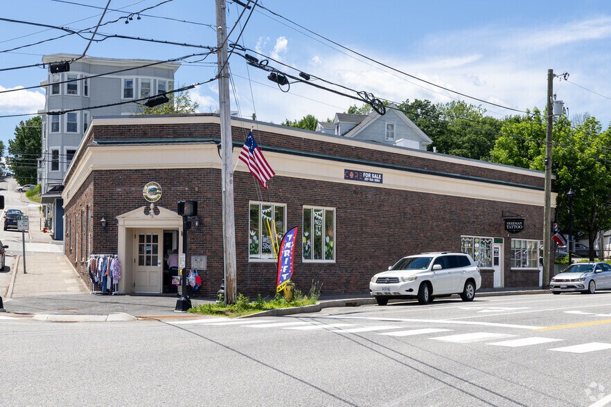 63 Broad St, Auburn, ME à vendre - Photo principale – Image 1 sur 3