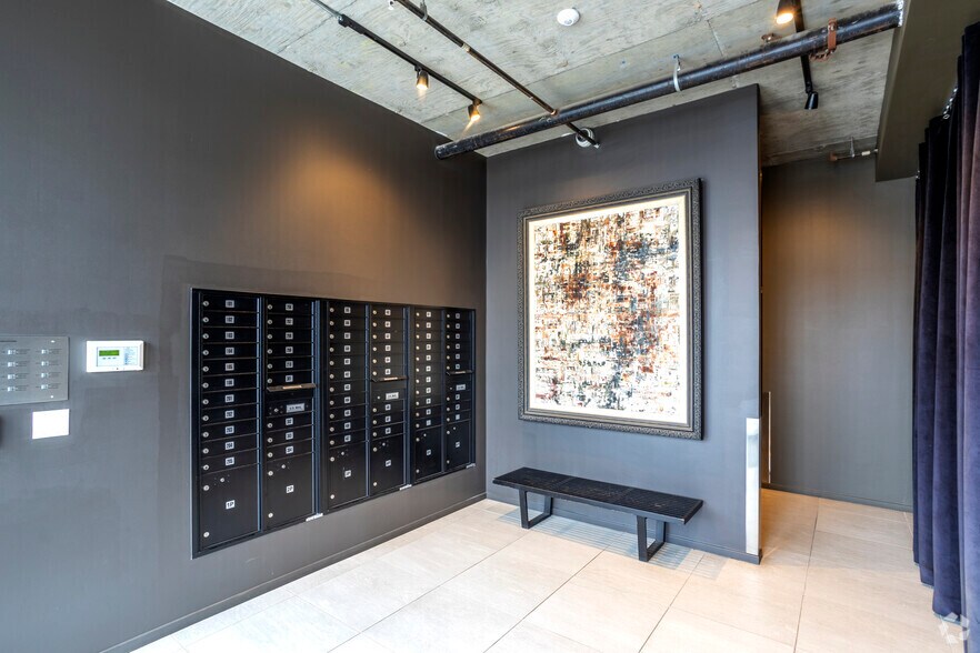 4075 Park Blvd, San Diego, CA à louer - Hall d’entrée – Image 3 sur 19