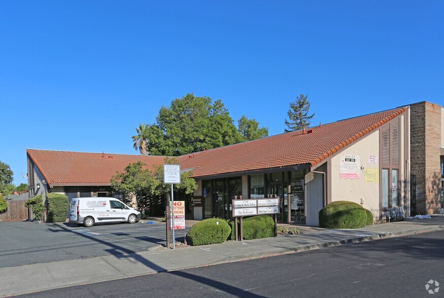 1710-1718 Linda Dr, Pleasant Hill, CA à vendre - Photo de l’immeuble – Image 3 sur 7