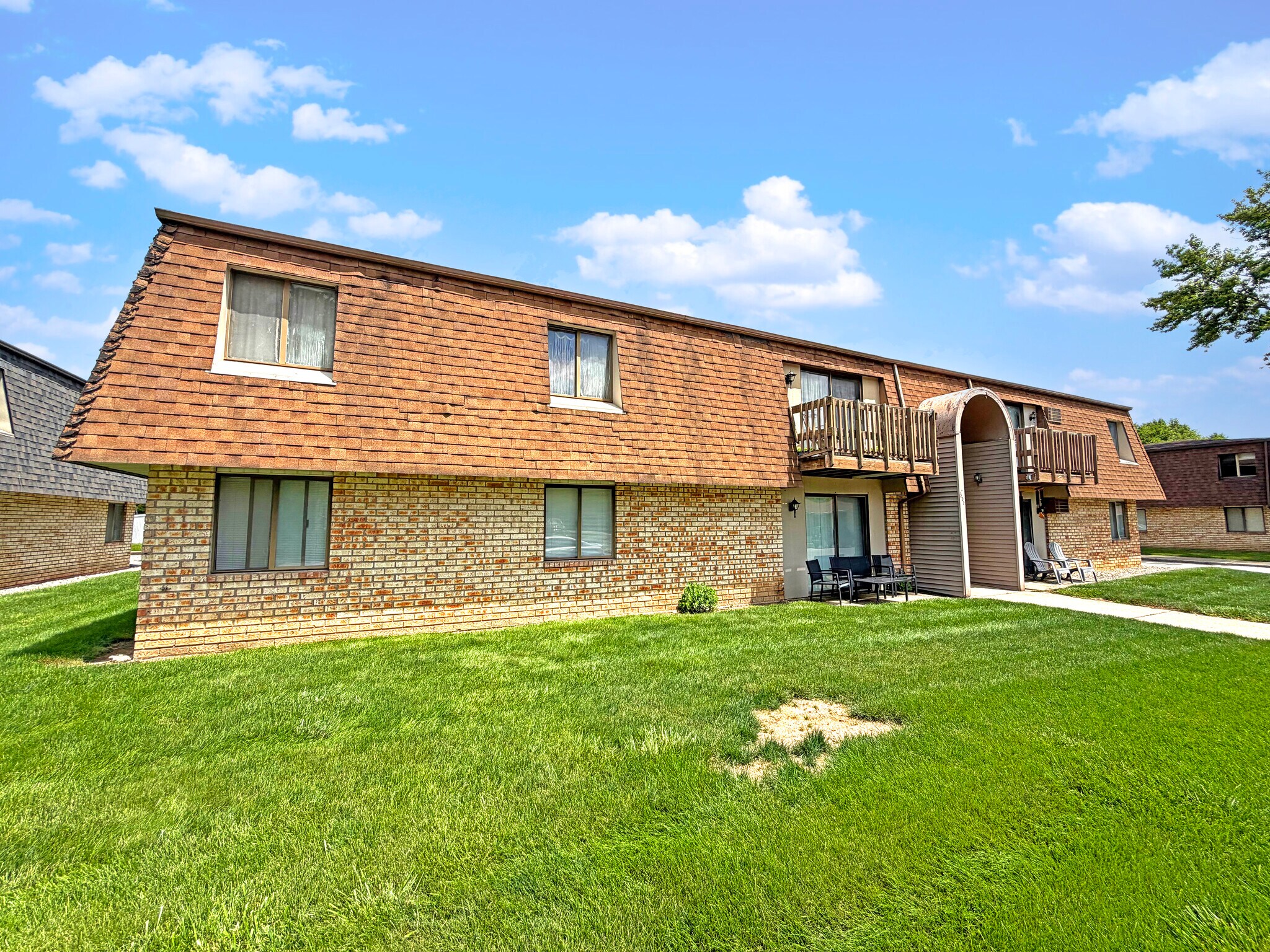 535 Coyne St, Bourbonnais, IL à vendre Photo de l’immeuble– Image 1 sur 12