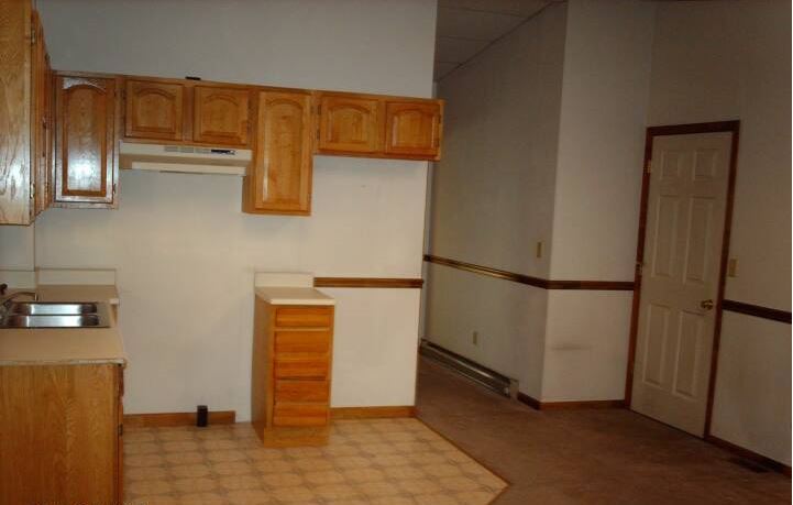 2872 E Fincastle Tpke, Tazewell, VA à vendre - Photo intérieure – Image 3 sur 4