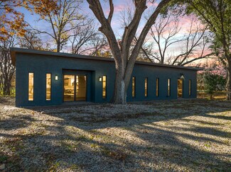 Plus de détails pour 112 Deanna St, Robinson, TX - Bureau à vendre