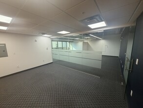 2655 Le Jeune Rd, Coral Gables, FL à louer Photo intérieure– Image 2 sur 7