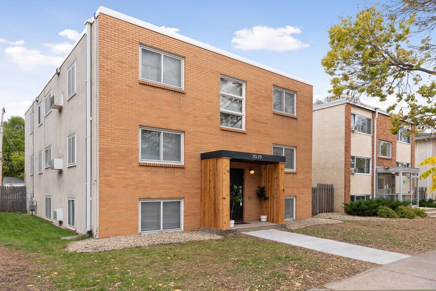 3029 Garfield Ave S, Minneapolis, MN à vendre - Photo de l’immeuble – Image 1 sur 16