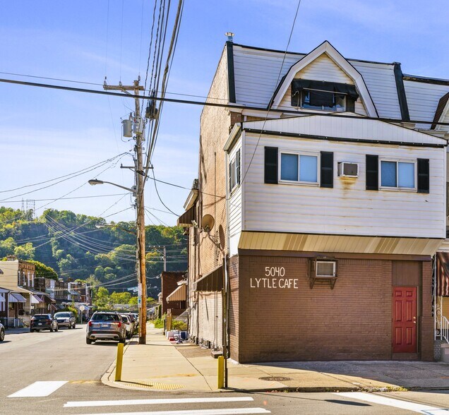 5040 Lytle St, Pittsburgh, PA à vendre - Photo de l’immeuble – Image 2 sur 27