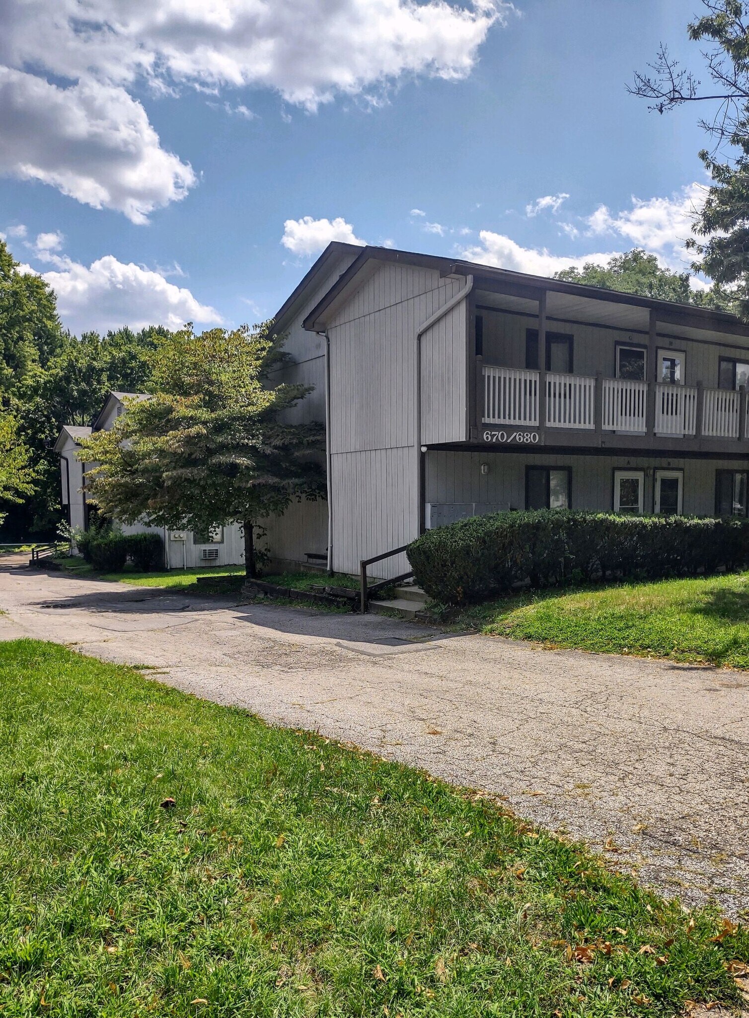 670-680 Hancock Ave, Akron, OH à vendre Photo de l’immeuble– Image 1 sur 16