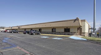 Plus de détails pour 500-524 E Avenue K, Grand Prairie, TX - Bureau/Local commercial, Local commercial à louer