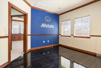 Plus de détails pour 910 N Main St, Euless, TX - Bureau à louer