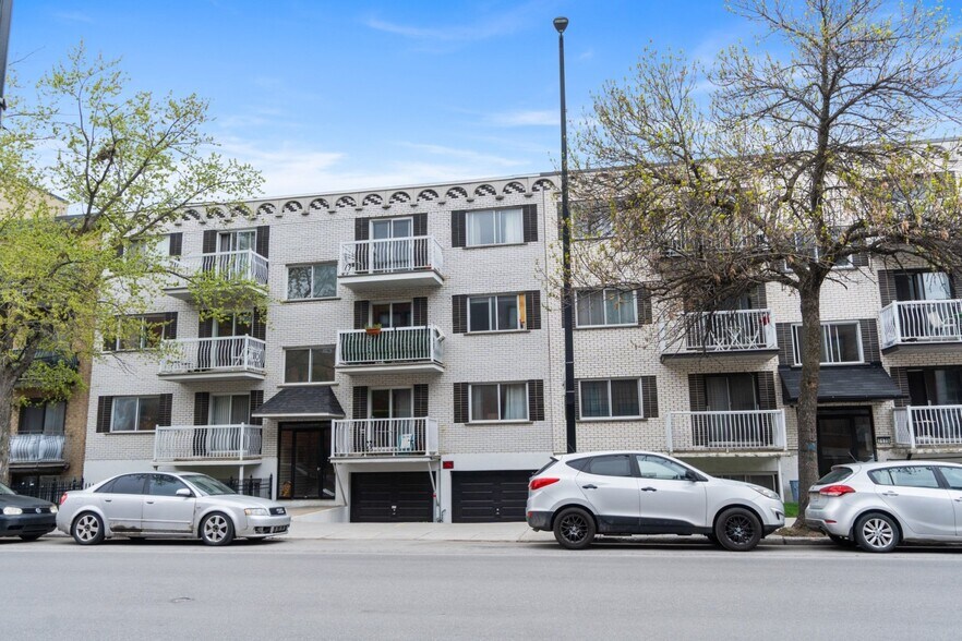 7185 Rue Clark, Montréal, QC à vendre - Photo de l’immeuble – Image 2 sur 3