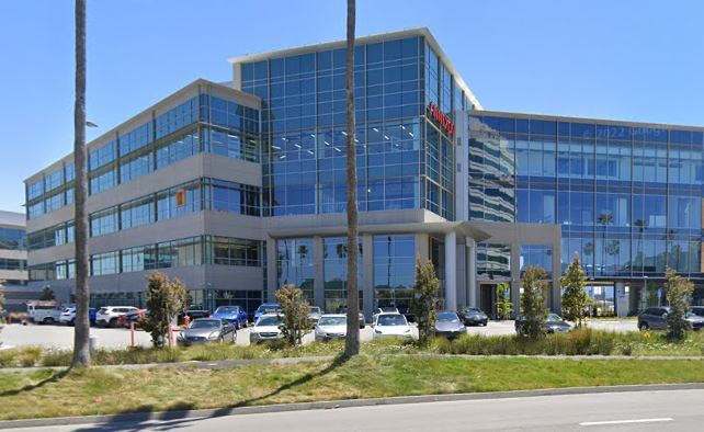 1400 Sierra Point Pky, Brisbane, CA à louer - Photo de l’immeuble – Image 2 sur 3