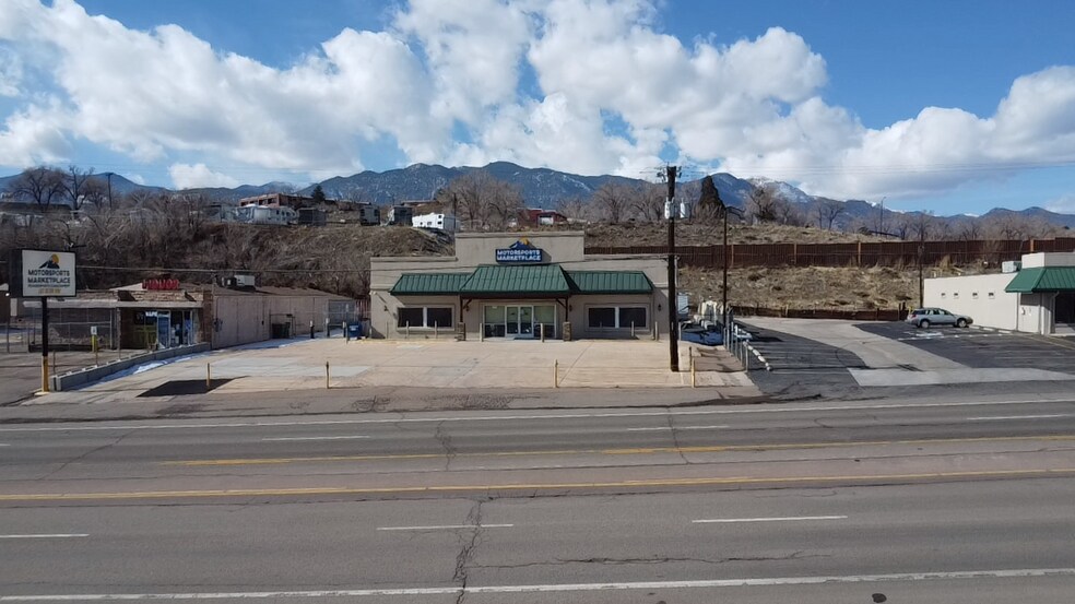 502 S 8th St, Colorado Springs, CO à louer - Photo de l’immeuble – Image 1 sur 3