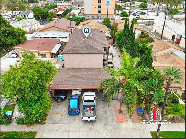 12218 224th St, Hawaiian Gardens, CA à vendre - Photo de l’immeuble – Image 3 sur 6