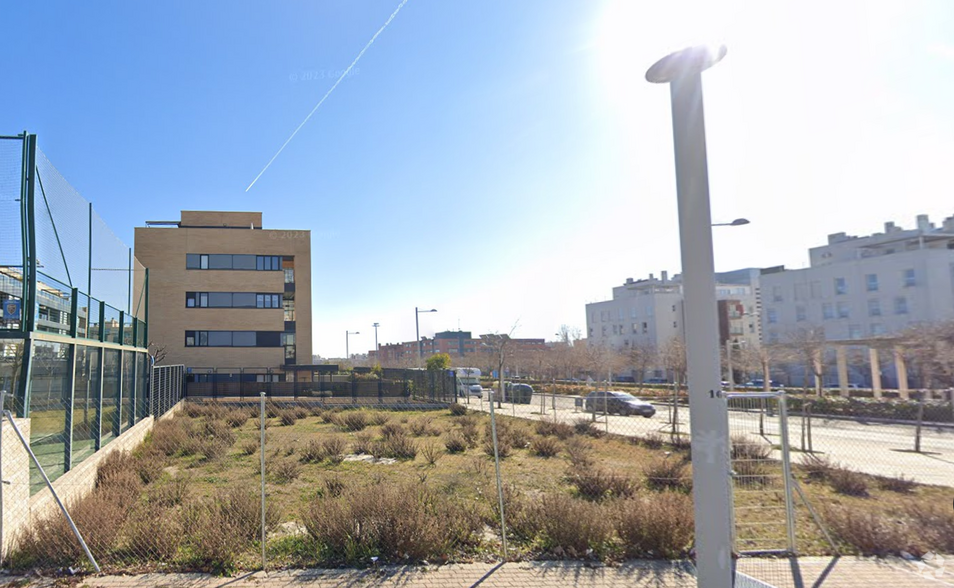 Terrain dans San Sebastián de los Reyes, Madrid à vendre - Photo de l’immeuble – Image 1 sur 3