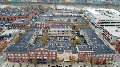 2501-2557 E Carson St, Pittsburgh, PA - Vue aérienne  vue de carte - Image1