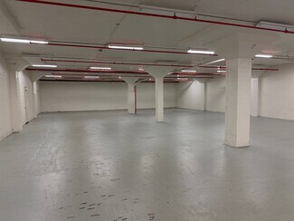 Plus de détails pour 50 Cardinal Ln, Warminster Township, PA - Industriel/Logistique à louer
