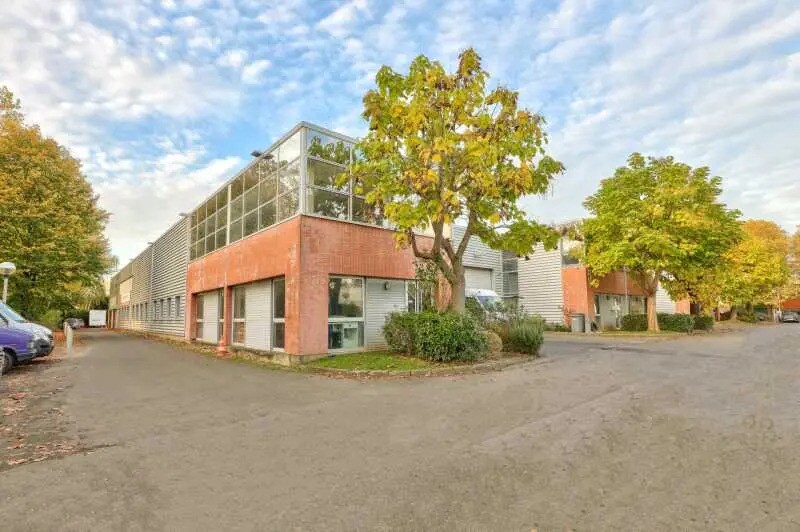 4 Avenue Pierre Salvi, Gonesse à louer - Photo de l’immeuble – Image 1 sur 8