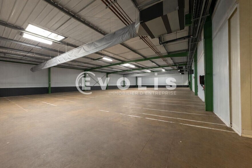 Local d'activités dans Breteuil à vendre - Photo intérieure – Image 1 sur 6