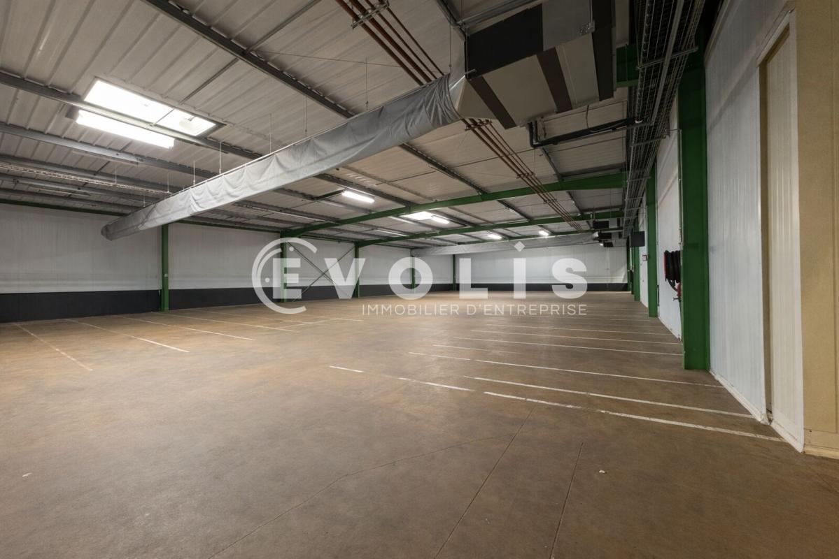Local d'activités dans Breteuil à vendre Photo intérieure– Image 1 sur 7