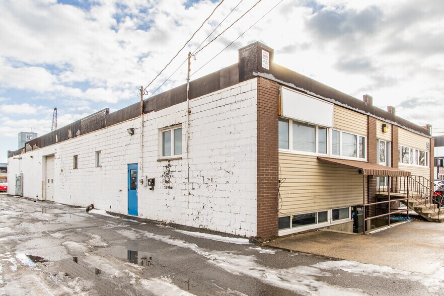 24 Bentley Ave, Ottawa, ON à louer - Photo de l’immeuble – Image 3 sur 3