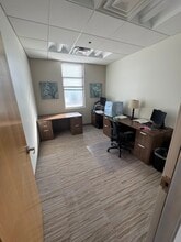 1630 Gateway Dr, Sycamore, IL à louer Photo intérieure– Image 2 sur 18