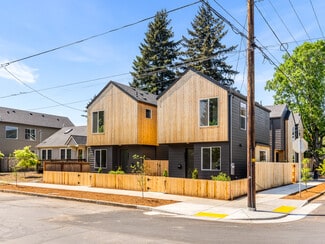 Plus de détails pour 4893 NE Cesar E Chavez Blvd, Portland, OR - Logement à vendre
