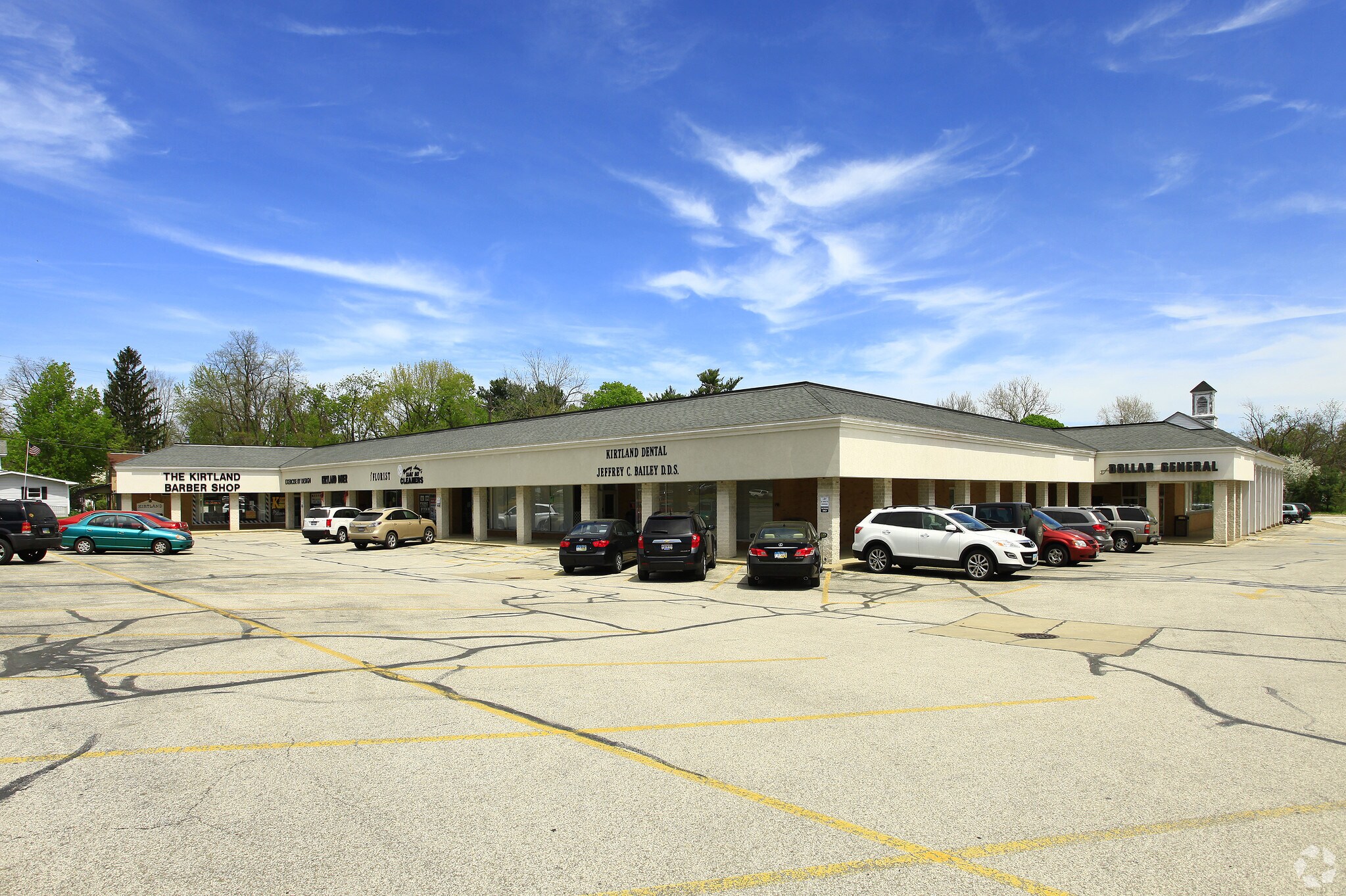 9177 Chillicothe Rd, Kirtland, OH à louer Photo principale– Image 1 sur 16