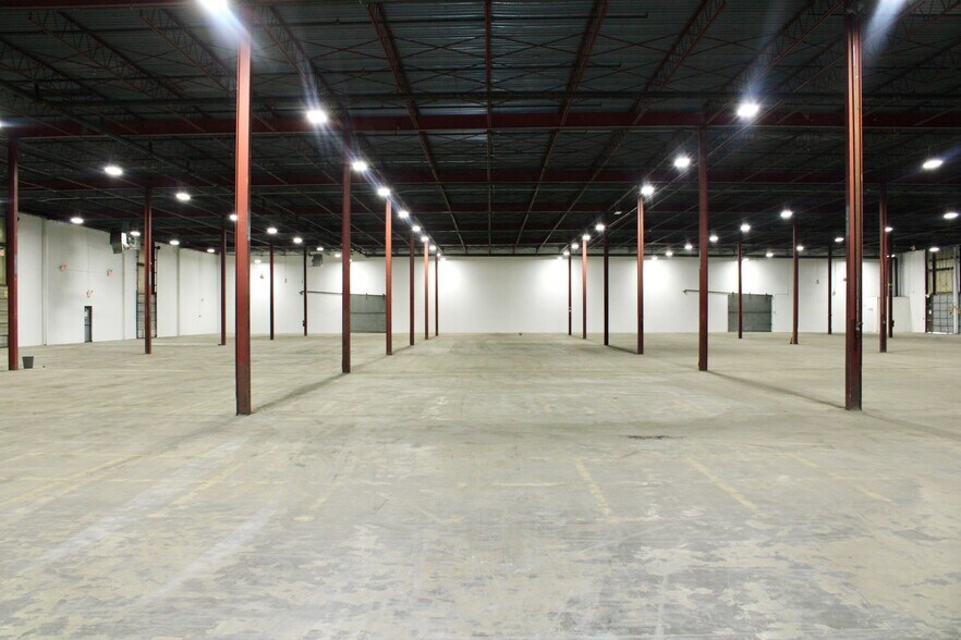 3706-3710 Vulcan Dr, Nashville, TN à louer - Photo intérieure – Image 2 sur 5