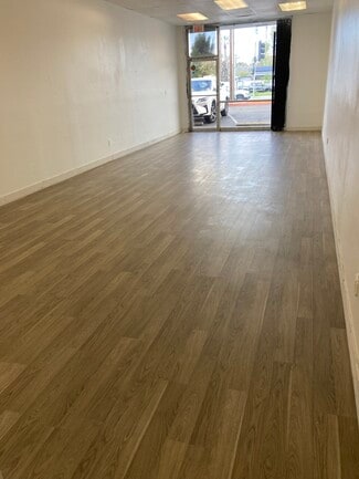 Plus de détails pour 7816-7834 Balboa Blvd, Van Nuys, CA - Local commercial à louer
