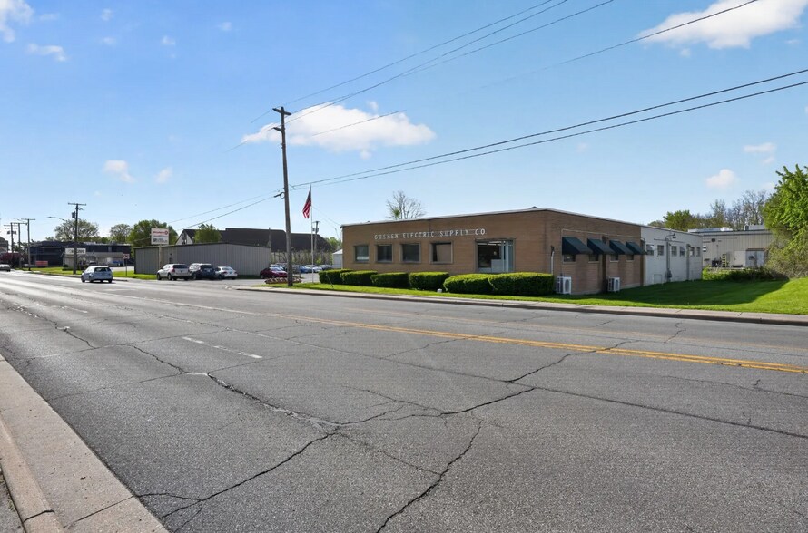 808 W Lincoln Ave, Goshen, IN à vendre - Photo de l’immeuble – Image 3 sur 10