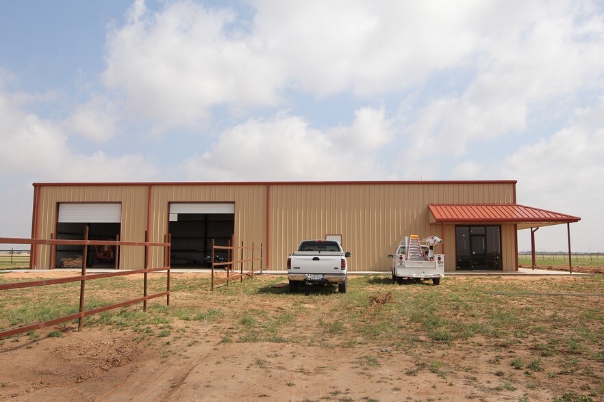 9402 FM 1585, Wolfforth, TX à vendre - Photo de l’immeuble – Image 2 sur 16