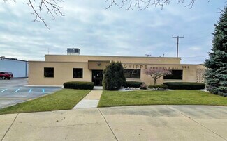 Plus de détails pour 15642 Common Rd, Roseville, MI - Industriel/Logistique à vendre