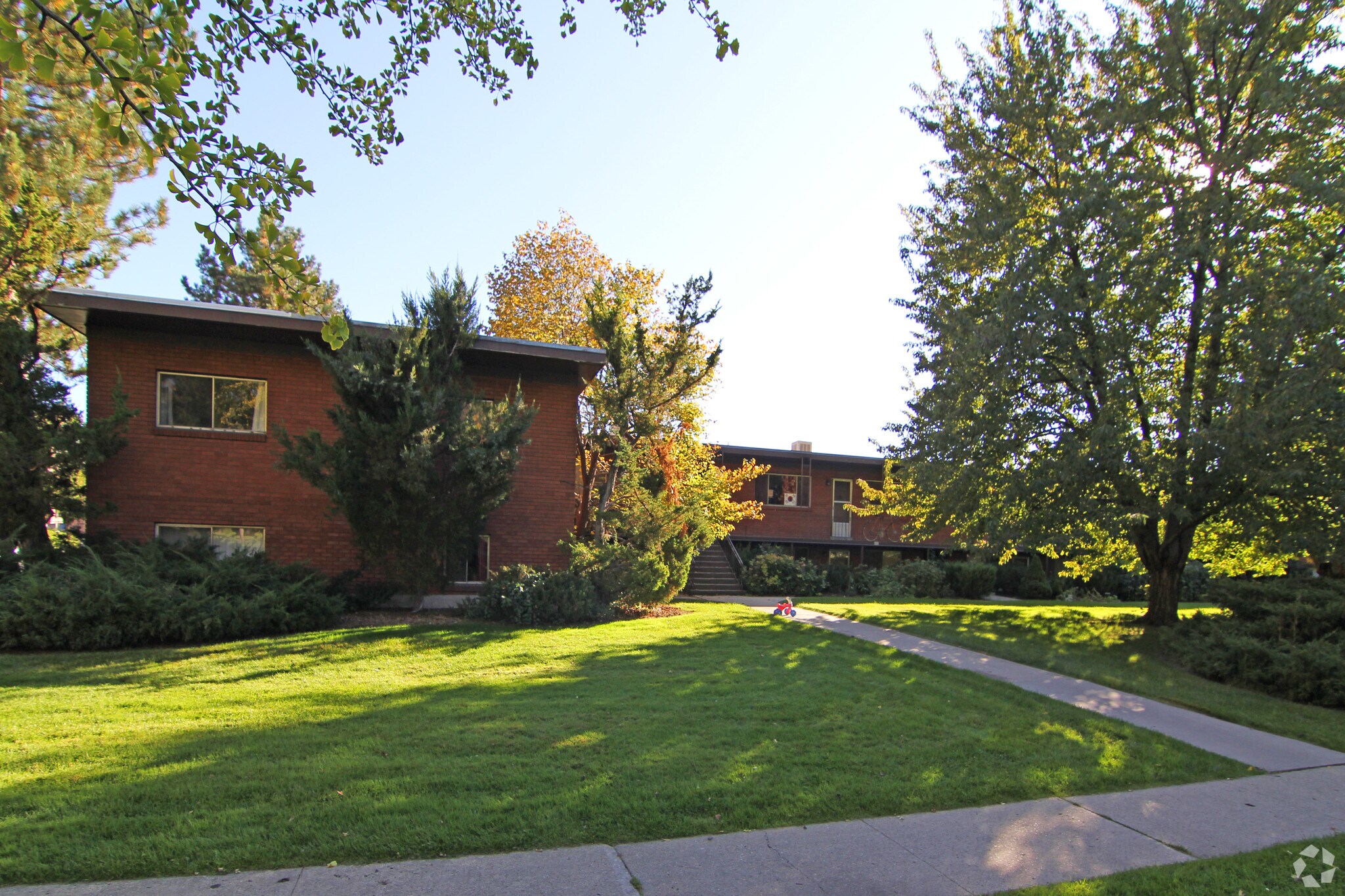 820 E Center St, Provo, UT à vendre Photo principale– Image 1 sur 6