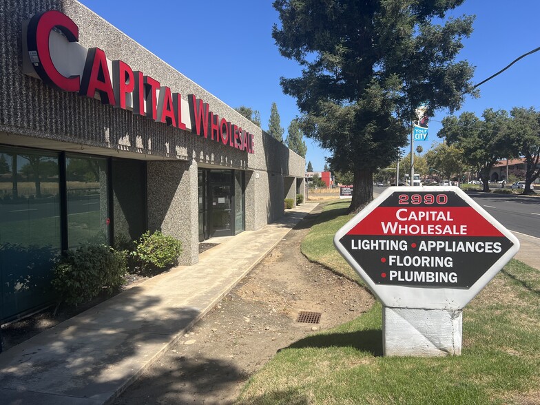 2990 Sunrise Blvd, Rancho Cordova, CA à louer - Photo de l’immeuble – Image 1 sur 4