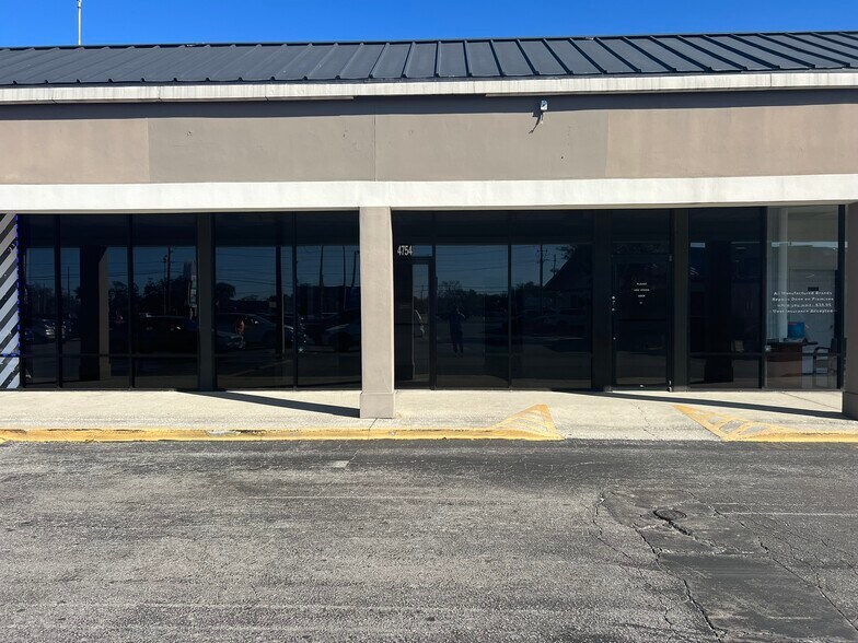 4740-4780 US Highway 19, New Port Richey, FL à louer - Photo de l’immeuble – Image 2 sur 35