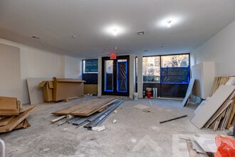 924 Myrtle Ave, Brooklyn, NY à louer Photo intérieure– Image 1 sur 5