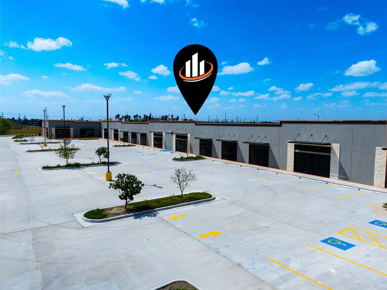 2519 Closner blvd, Edinburg, TX à louer - Photo de l’immeuble – Image 1 sur 24