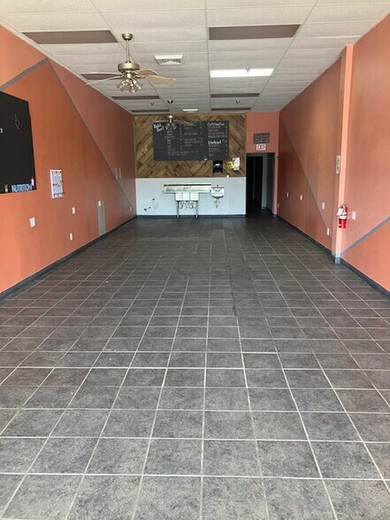 3960-4010 Mormon Coulee Rd, La Crosse, WI à louer - Photo intérieure – Image 3 sur 16