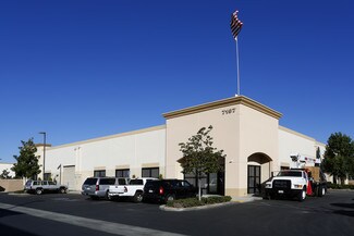 Plus de détails pour 7197 Old 215 Frontage Rd, Riverside, CA - Local d’activités à vendre