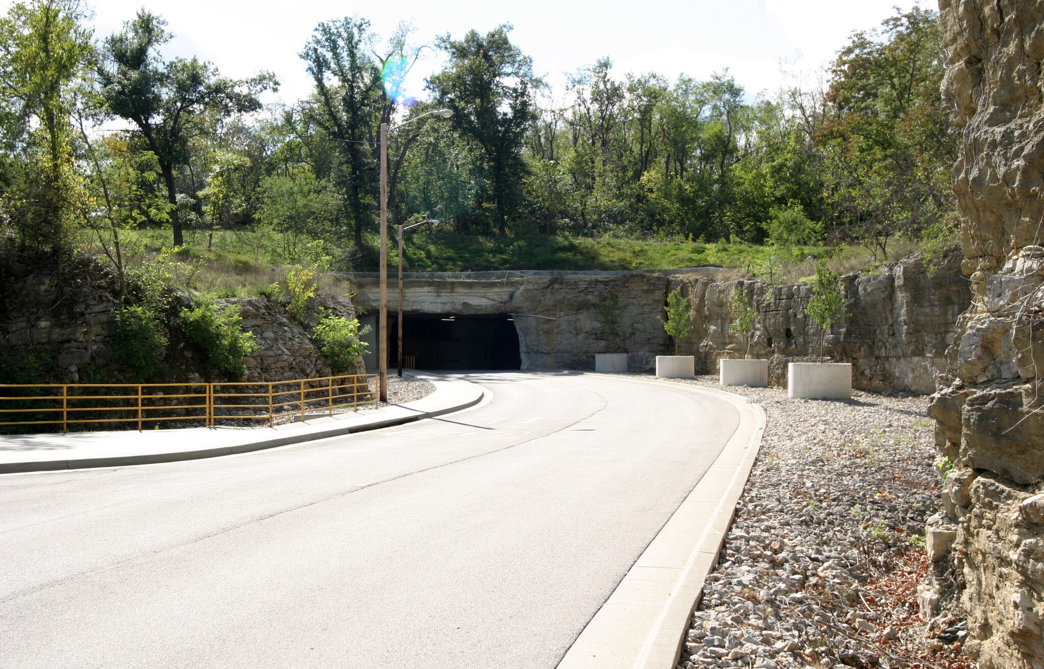 300 Space Center Cir, Lee's Summit, MO à louer Photo principale– Image 1 sur 4