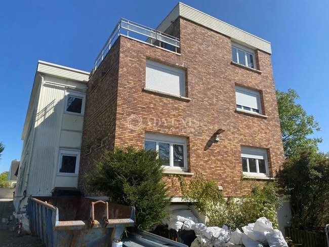 Plus de détails pour Bureau à vendre