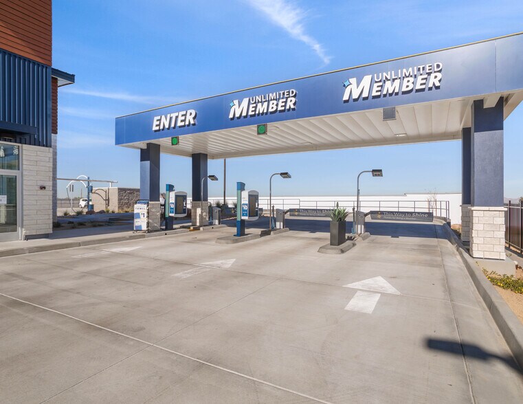 17112-17122 Main St, Hesperia, CA à vendre - Photo de l’immeuble – Image 3 sur 11