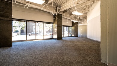 515 S Figueroa St, Los Angeles, CA à louer Photo intérieure– Image 1 sur 4