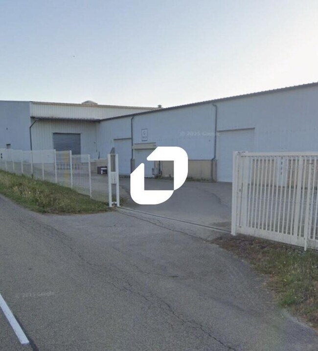 Plus de détails pour 420 Route De Bougé, Sonnay - Industriel/Logistique à louer