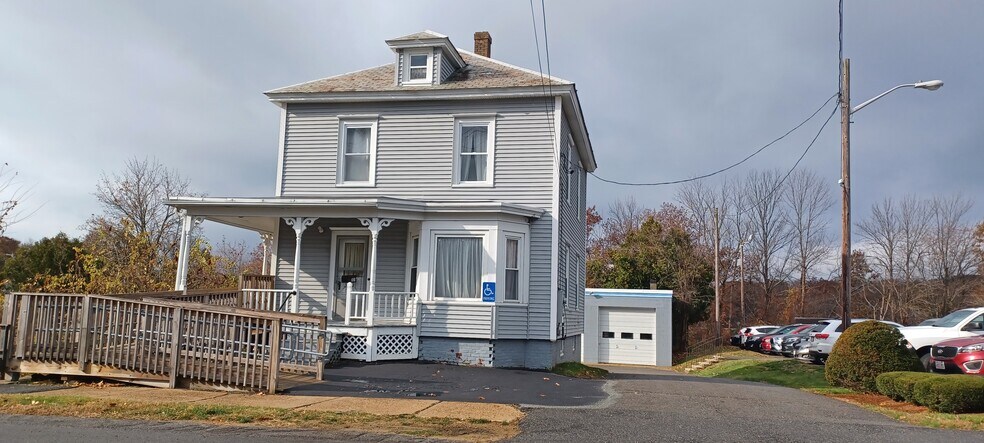 101 Mechanic St, Gardner, MA à louer - Photo de l’immeuble – Image 1 sur 8