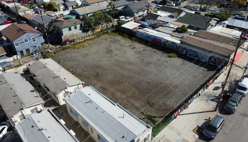 8020-8022 S Vermont Ave, Los Angeles, CA à vendre - Photo de l’immeuble – Image 3 sur 13