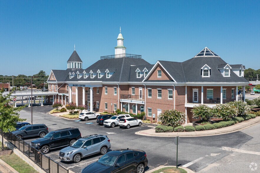 101 Charles St, La Plata, MD à louer - Photo de l’immeuble – Image 2 sur 12