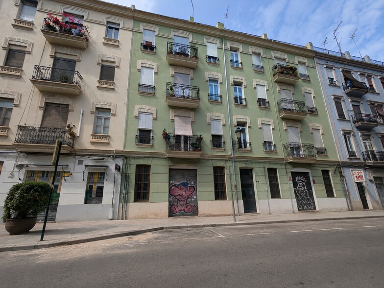 Local commercial dans València, Valencia à louer - Photo de l’immeuble – Image 1 sur 9