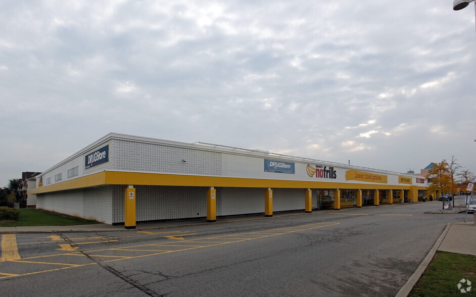 620 Eglinton Ave, Mississauga, ON à louer - Photo de l’immeuble – Image 2 sur 3