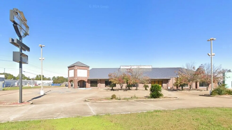 2030 N Mall Dr, Alexandria, LA à vendre - Photo principale – Image 1 sur 9